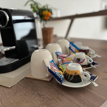 Neue Stilvolle 2-Zimmer Wohnung Im Zentrum Von Wolfsburg Eksteriør billede
